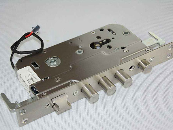 阿图什24小时上门开锁公司